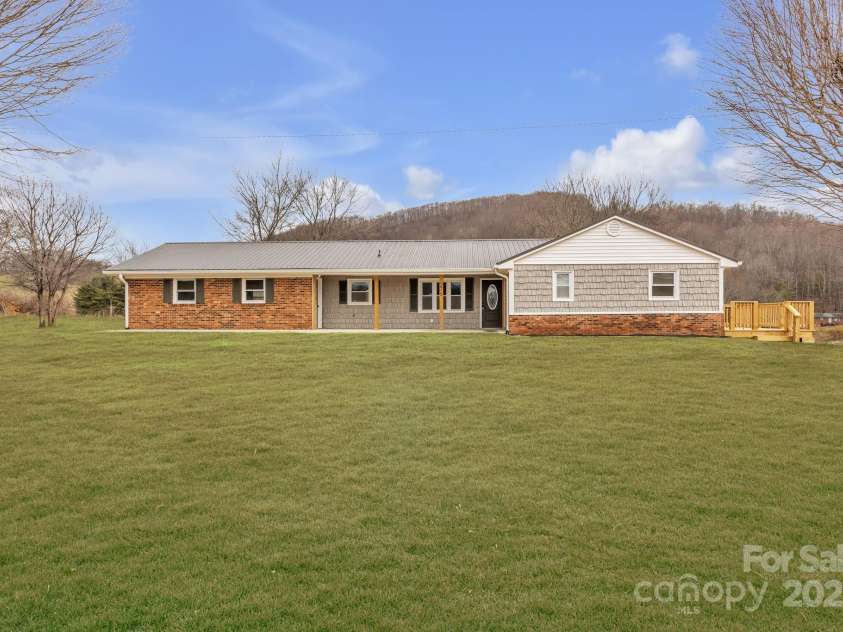 276 Bob McNeill Road, West Jefferson, NC 28694.  MLS# CAR4256649, YatesRealty ID 11292. 