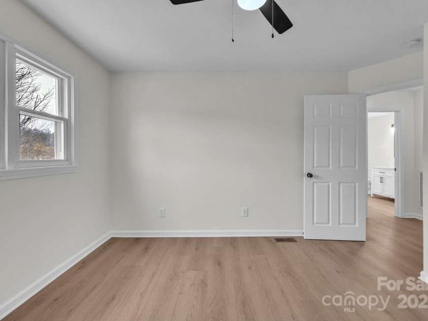 276 Bob McNeill Road, West Jefferson, NC 28694.  MLS# CAR4256649, YatesRealty ID 11292. 