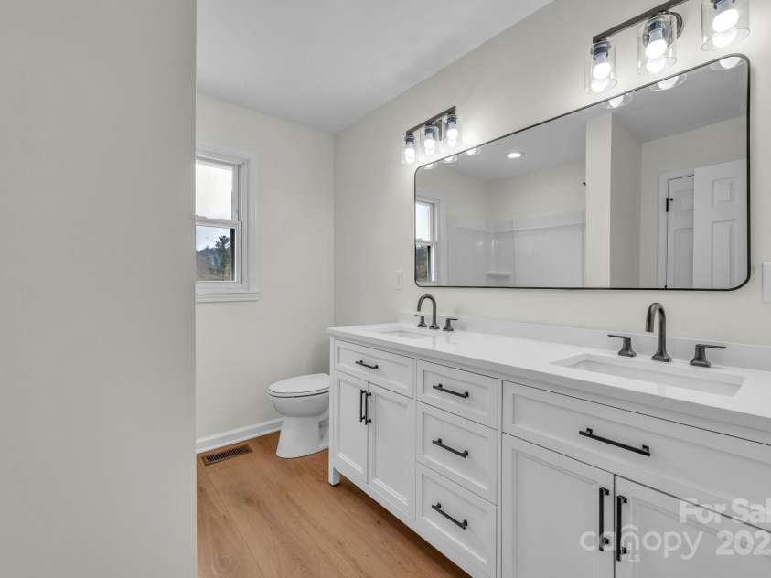 276 Bob McNeill Road, West Jefferson, NC 28694.  MLS# CAR4256649, YatesRealty ID 11292. 