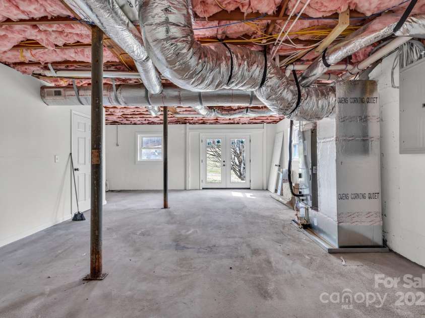 276 Bob McNeill Road, West Jefferson, NC 28694.  MLS# CAR4256649, YatesRealty ID 11292. 