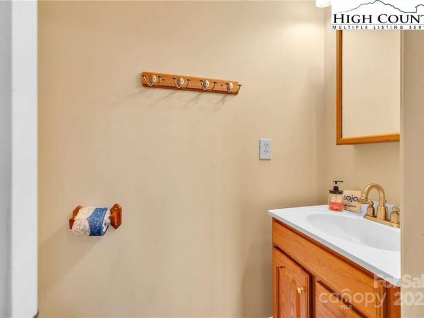 244 Gap Trail, Fleetwood, NC 28626.  MLS# CAR4256729, YatesRealty ID 11293. 