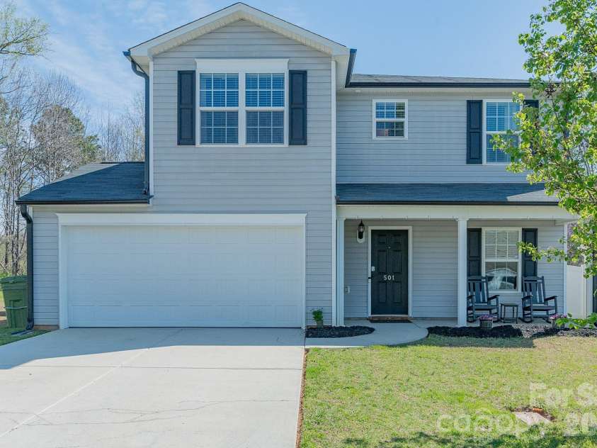501 Caden Village Circle, Lexington, NC 27295.  MLS# CAR4363549, YatesRealty ID 11293. 