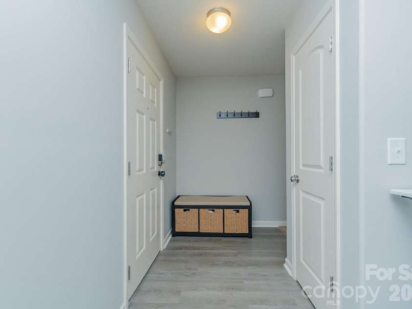 501 Caden Village Circle, Lexington, NC 27295.  MLS# CAR4363549, YatesRealty ID 11293. 