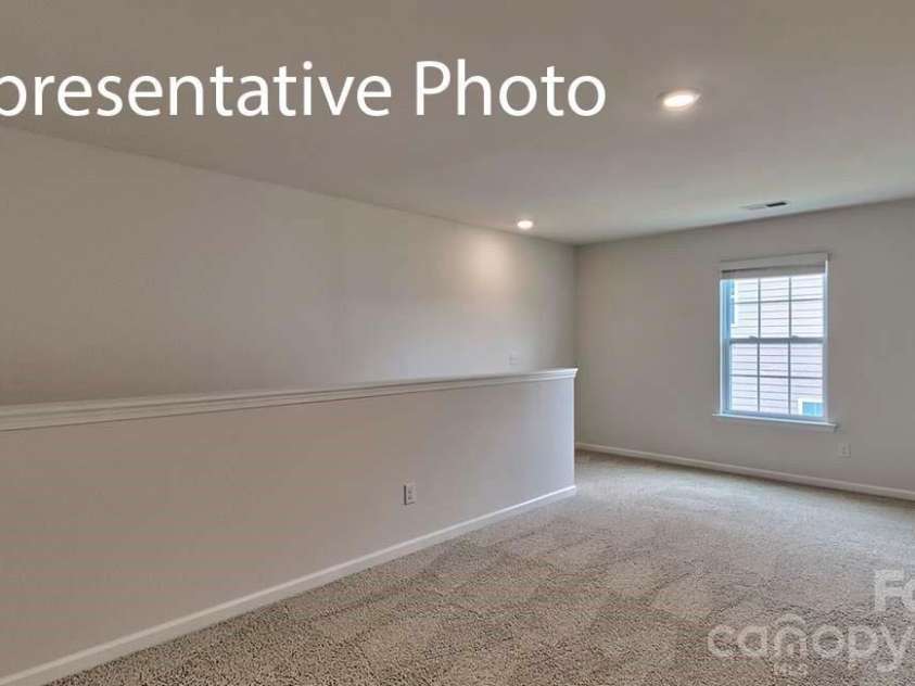 6519 Barcelona Way, Charlotte, NC 28214.  MLS# CAR4387546, YatesRealty ID 11296. 