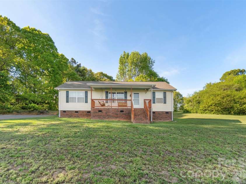 37445 Midway Road, Norwood, NC 28128.  MLS# CAR4369558, YatesRealty ID 11297. 