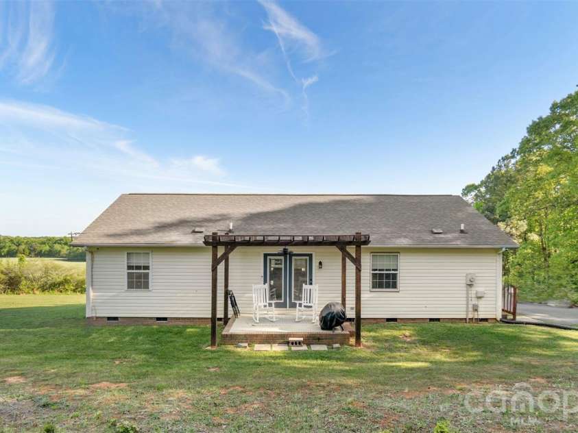 37445 Midway Road, Norwood, NC 28128.  MLS# CAR4369558, YatesRealty ID 11297. 
