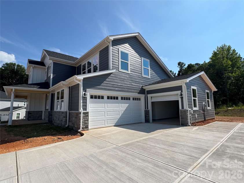 2651 Mabel Lane, Monroe, NC 28110.  MLS# CAR4369570, YatesRealty ID 11298. 3-car Garage