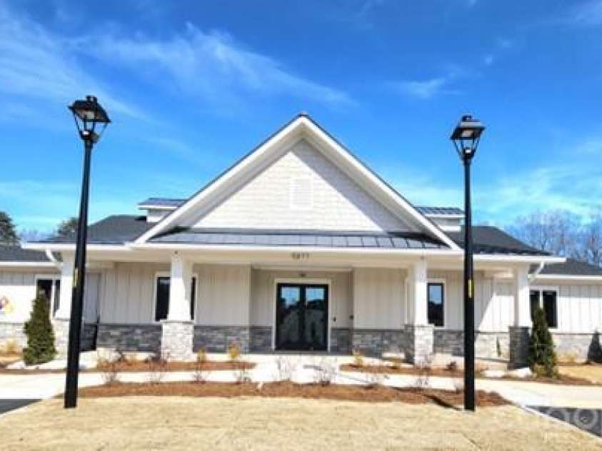 7110 Juneberry Way, Maiden, NC 28650.  MLS# CAR4369601, YatesRealty ID 11302. 