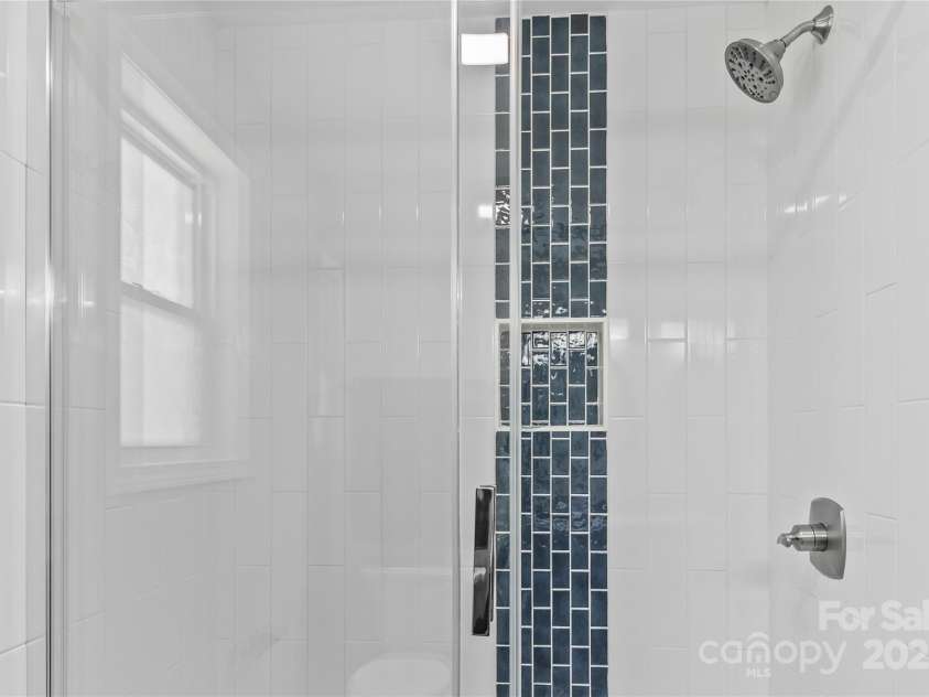 109 Poplar Street, Stanley, NC 28164.  MLS# CAR4246662, YatesRealty ID 11304. Primary shower