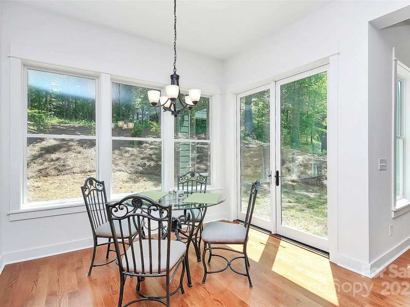 6178 Chimney Bluff Road, Lancaster, SC 29720.  MLS# CAR4172612, YatesRealty ID 11305. Breakfast room