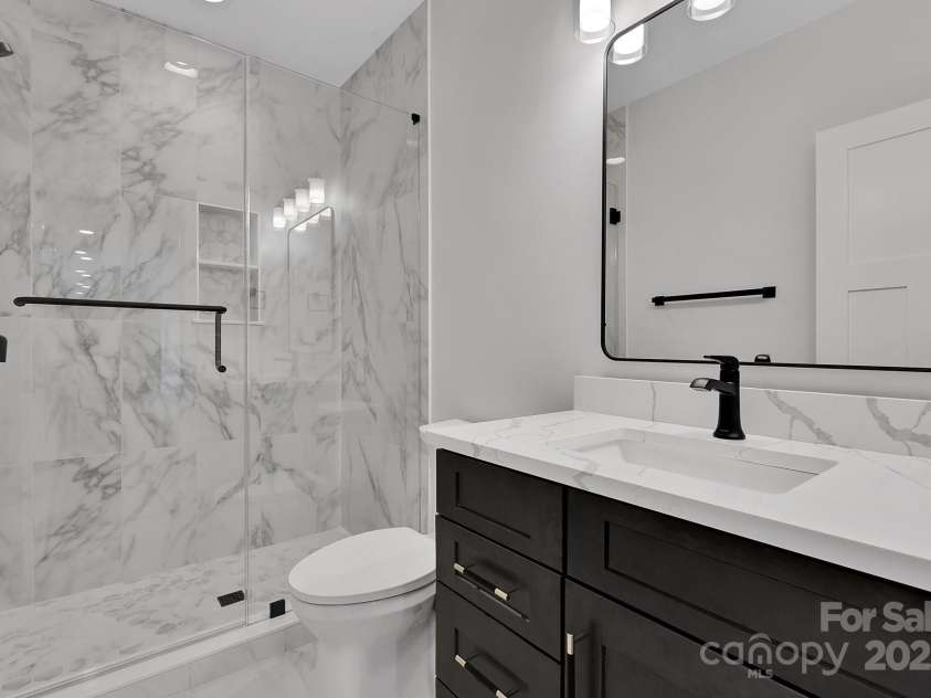 132 Golden Pasture Drive, Fletcher, NC 28732.  MLS# CAR4225018, YatesRealty ID 11306. Bathroom