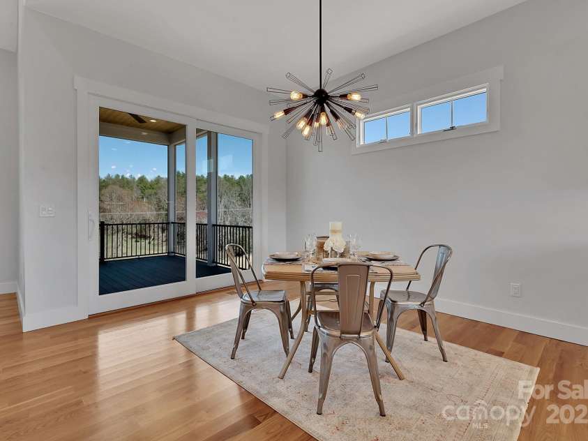132 Golden Pasture Drive, Fletcher, NC 28732.  MLS# CAR4225018, YatesRealty ID 11306. Dining Area