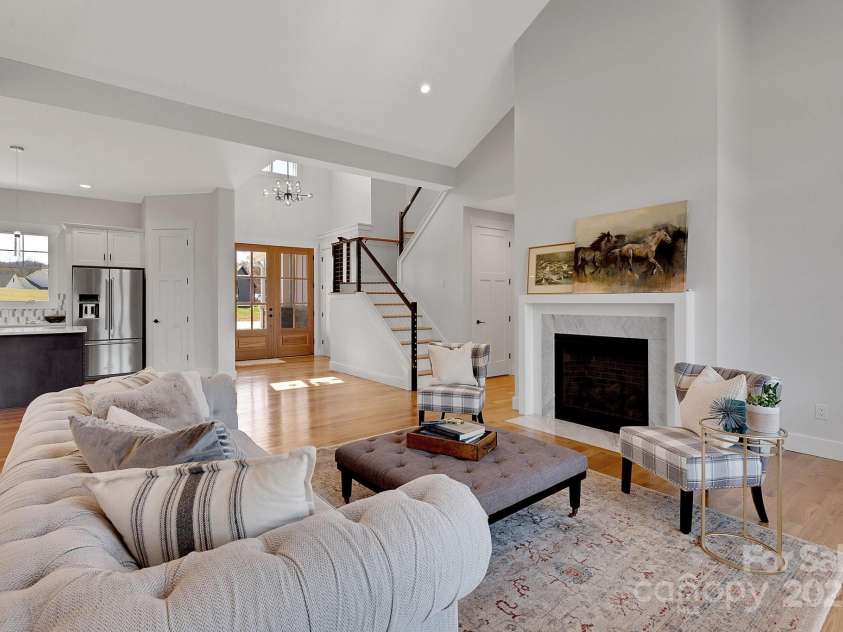 132 Golden Pasture Drive, Fletcher, NC 28732.  MLS# CAR4225018, YatesRealty ID 11306. Living Room