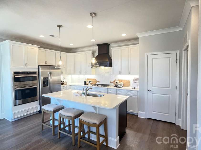 10225 Rainier Trail Drive, Huntersville, NC 28078.  MLS# CAR4341081, YatesRealty ID 11307. Example Kitchen.*Not actual home.