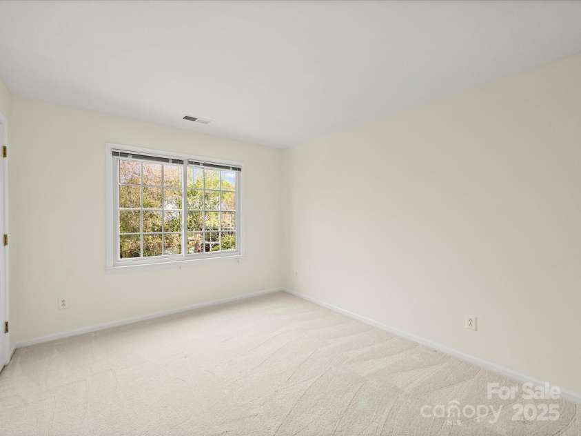 213 Walnut Point Drive, Matthews, NC 28105.  MLS# CAR4246616, YatesRealty ID 11307. Bedroom