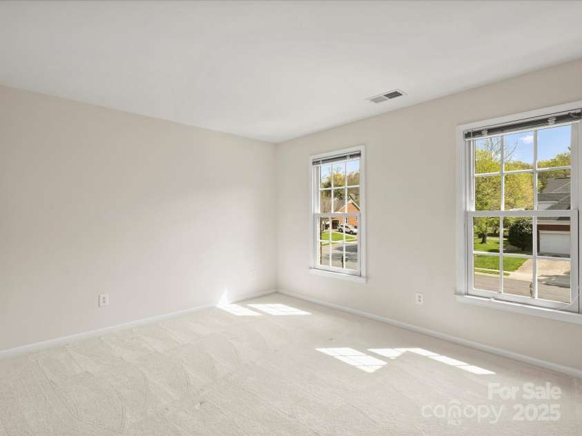 213 Walnut Point Drive, Matthews, NC 28105.  MLS# CAR4246616, YatesRealty ID 11307. Bedroom