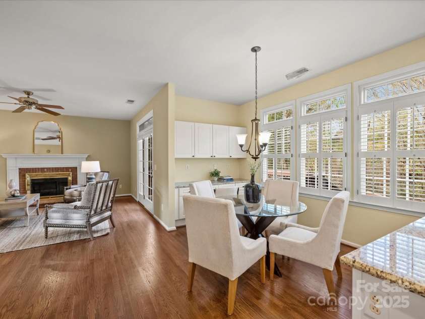 213 Walnut Point Drive, Matthews, NC 28105.  MLS# CAR4246616, YatesRealty ID 11307. Breakfast