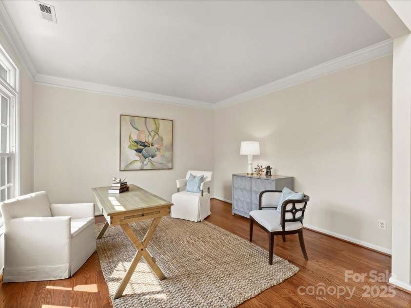 213 Walnut Point Drive, Matthews, NC 28105.  MLS# CAR4246616, YatesRealty ID 11307. Study