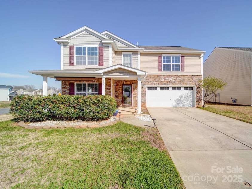 1000 Sweetgum Street, Gastonia, NC 28054.  MLS# CAR4232929, YatesRealty ID 11308. 