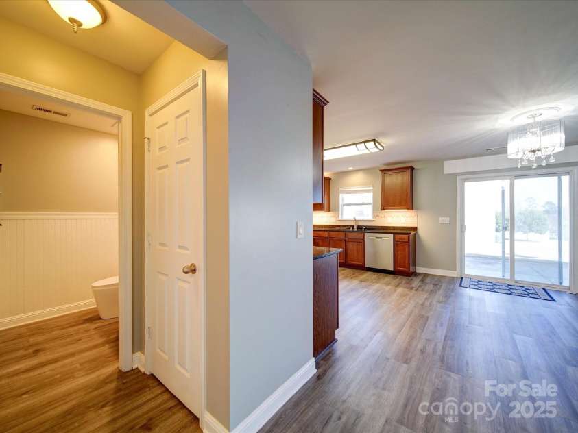 1000 Sweetgum Street, Gastonia, NC 28054.  MLS# CAR4232929, YatesRealty ID 11308. 