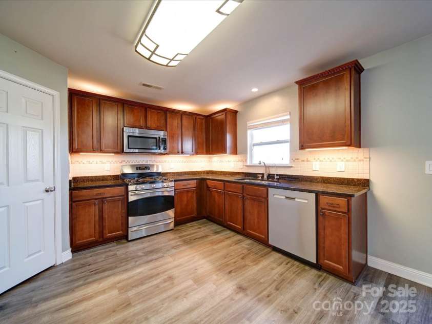 1000 Sweetgum Street, Gastonia, NC 28054.  MLS# CAR4232929, YatesRealty ID 11308. 