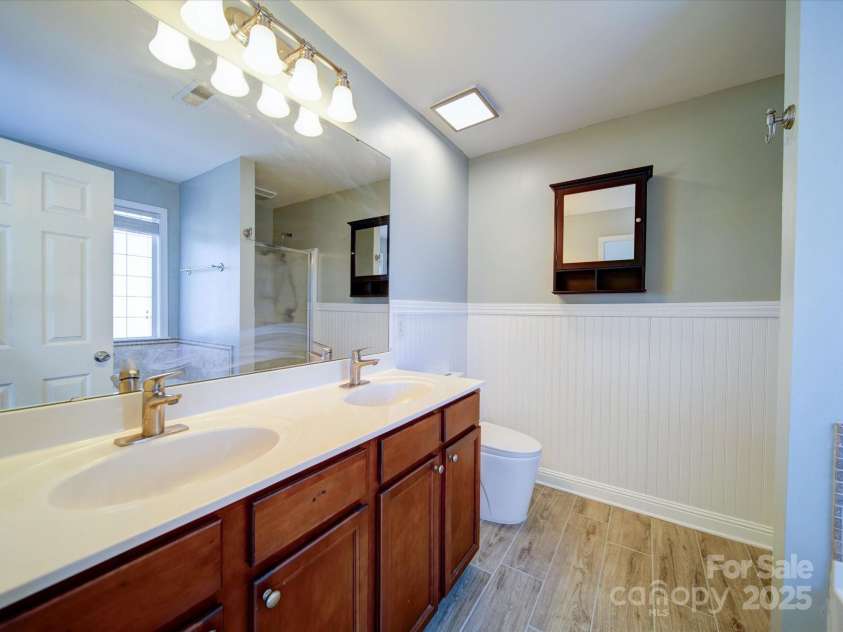 1000 Sweetgum Street, Gastonia, NC 28054.  MLS# CAR4232929, YatesRealty ID 11308. 