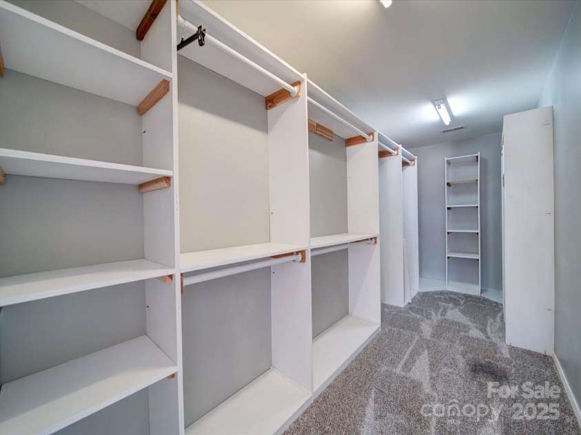 1000 Sweetgum Street, Gastonia, NC 28054.  MLS# CAR4232929, YatesRealty ID 11308. 