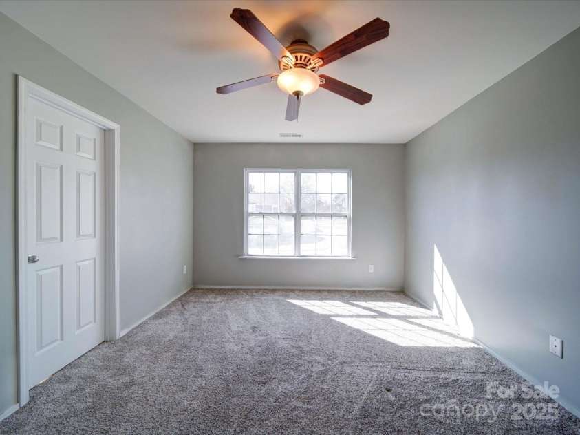 1000 Sweetgum Street, Gastonia, NC 28054.  MLS# CAR4232929, YatesRealty ID 11308. 