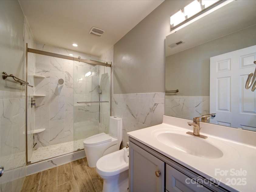 1000 Sweetgum Street, Gastonia, NC 28054.  MLS# CAR4232929, YatesRealty ID 11308. 