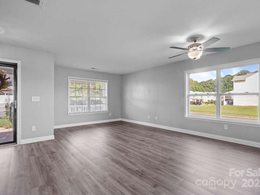 1000 Sweetgum Street, Gastonia, NC 28054.  MLS# CAR4309075, YatesRealty ID 11308. 