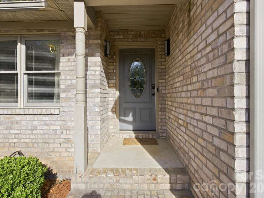 406 Vincent Court, Salisbury, NC 28146.  MLS# CAR4369623, YatesRealty ID 11308. 