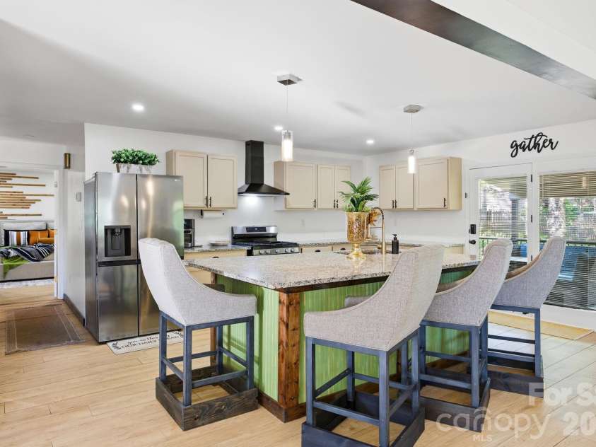 406 Vincent Court, Salisbury, NC 28146.  MLS# CAR4369623, YatesRealty ID 11308. 