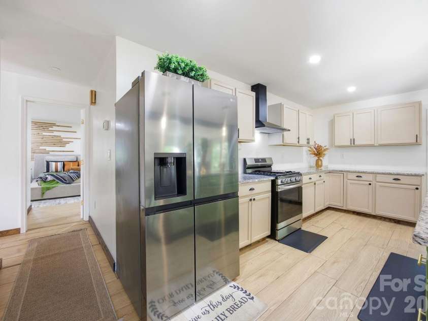 406 Vincent Court, Salisbury, NC 28146.  MLS# CAR4369623, YatesRealty ID 11308. 