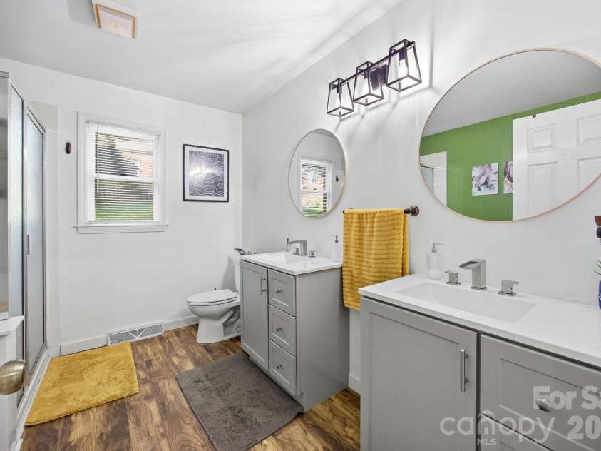 406 Vincent Court, Salisbury, NC 28146.  MLS# CAR4369623, YatesRealty ID 11308. 