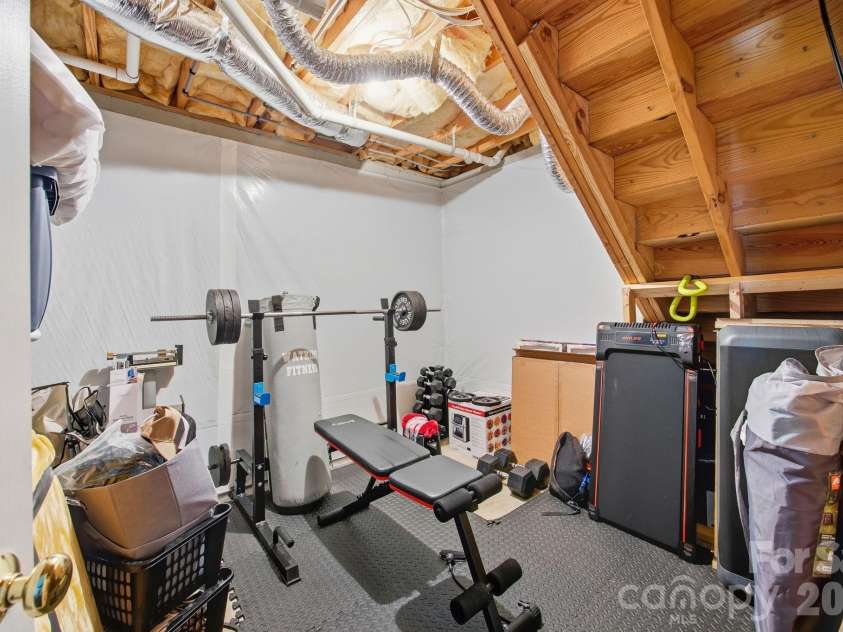 406 Vincent Court, Salisbury, NC 28146.  MLS# CAR4369623, YatesRealty ID 11308. 