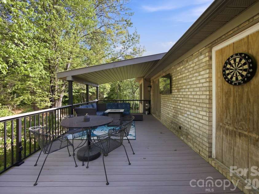 406 Vincent Court, Salisbury, NC 28146.  MLS# CAR4369623, YatesRealty ID 11308. 