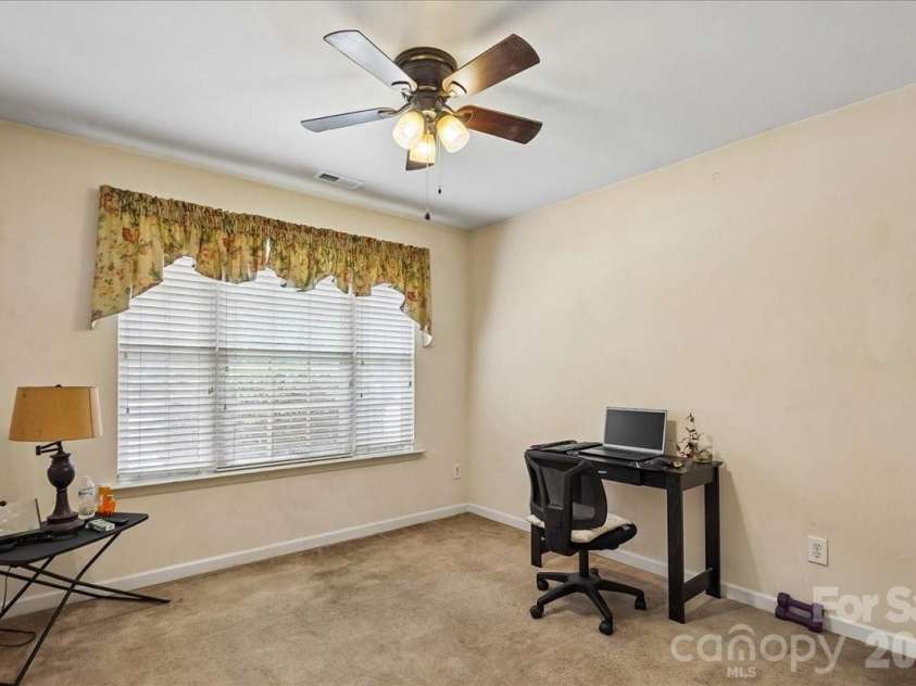2127 Candlelight Woods Drive, Matthews, NC 28105.  MLS# CAR4369678, YatesRealty ID 11309. 