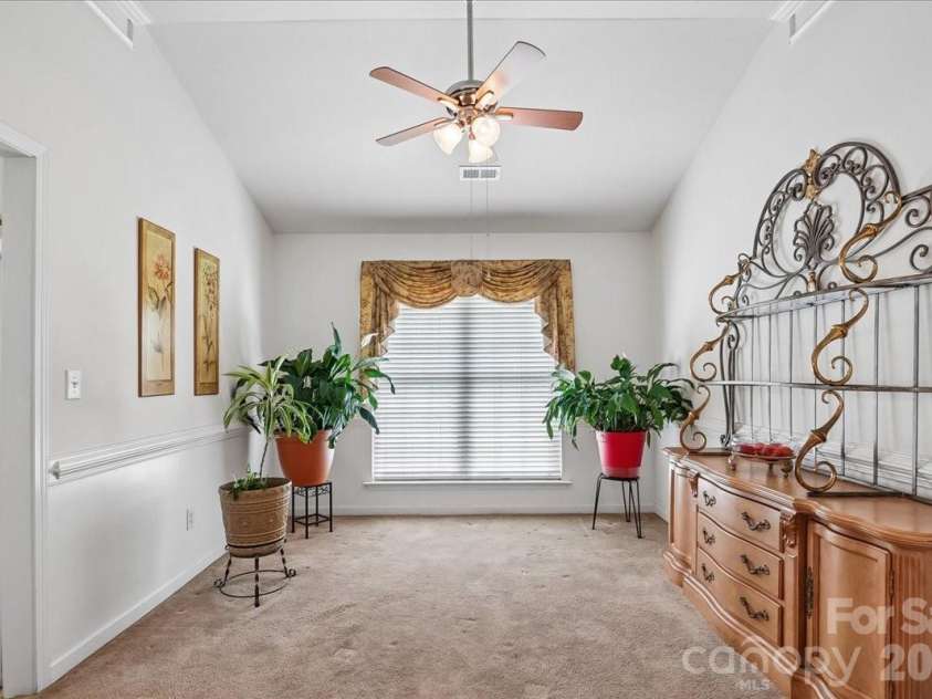 2127 Candlelight Woods Drive, Matthews, NC 28105.  MLS# CAR4369678, YatesRealty ID 11309. 