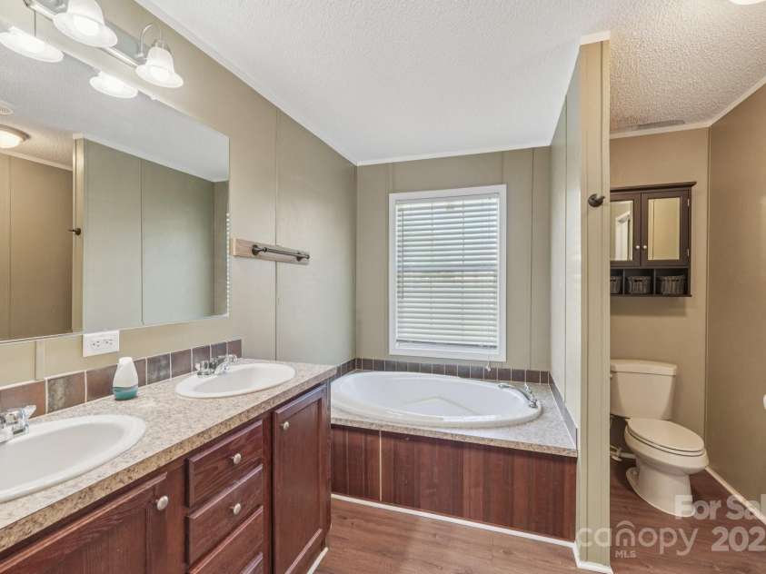 1069 Heather Glen Drive, Catawba, NC 28609.  MLS# CAR4273544, YatesRealty ID 1131. 