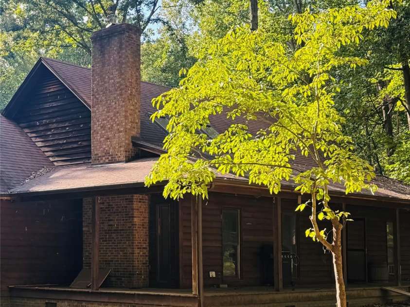 1402 Bloomsberry Lane, Waxhaw, NC 28173.  MLS# CAR4294984, YatesRealty ID 1131. Farmhouse House being sold 