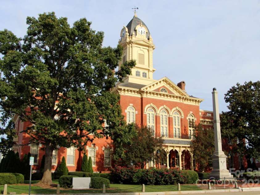 2512 Mabel Lane, Monroe, NC 28110.  MLS# CAR4252296, YatesRealty ID 11310. Monroe Courthouse