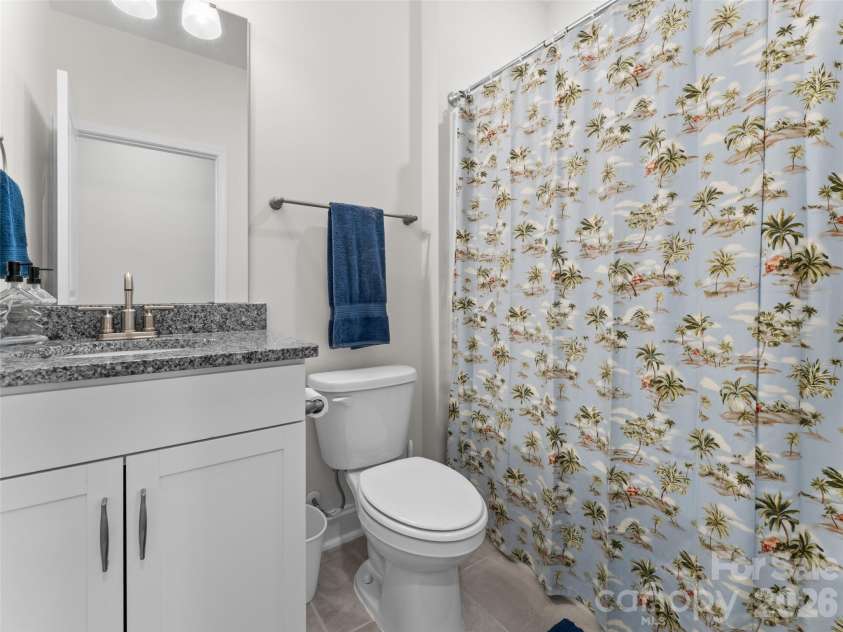 108 Thornberry Road, Hendersonville, NC 28792.  MLS# CAR4369711, YatesRealty ID 11311. Main level bath