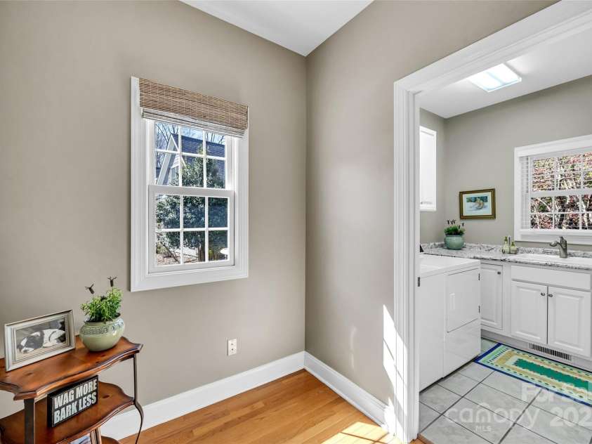 315 Muirfield Way, Salisbury, NC 28144.  MLS# CAR4239238, YatesRealty ID 11312. Nook