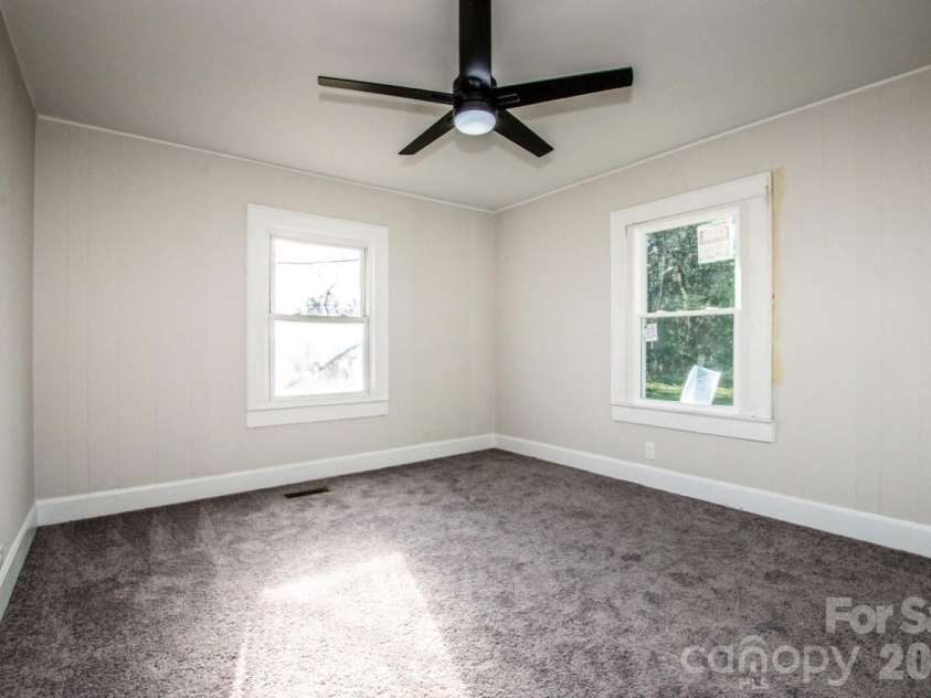 107 Rose Street, Mount Holly, NC 28120.  MLS# CAR4369199, YatesRealty ID 11313. 