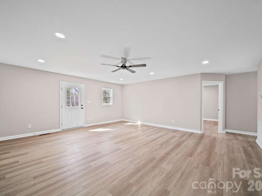 5808 Flint Ridge Church Road, Marshville, NC 28103.  MLS# CAR4359690, YatesRealty ID 11314. 