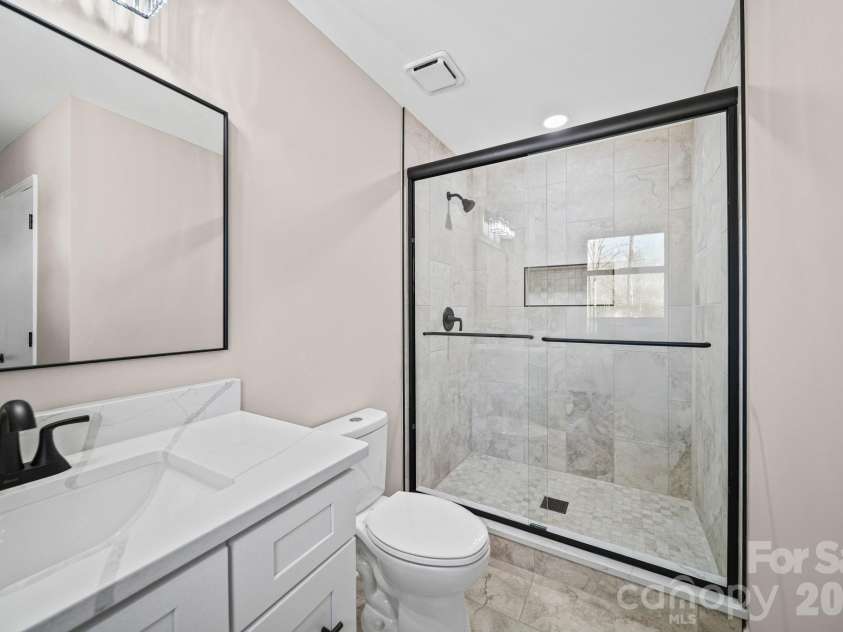 5808 Flint Ridge Church Road, Marshville, NC 28103.  MLS# CAR4359690, YatesRealty ID 11314. Primary bathroom