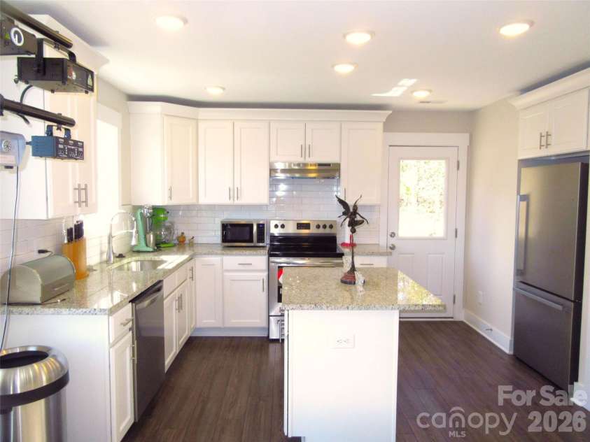 506 Lake Head Road, Norwood, NC 28128.  MLS# CAR4353818, YatesRealty ID 11315. 