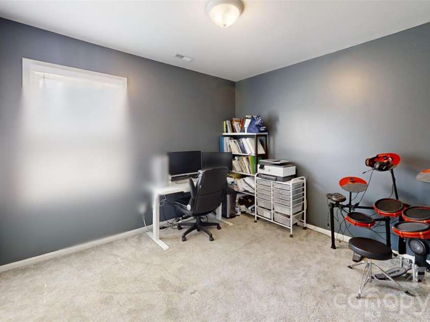 2929 Charles Court, Lincolnton, NC 28092.  MLS# CAR4366436, YatesRealty ID 11316. 