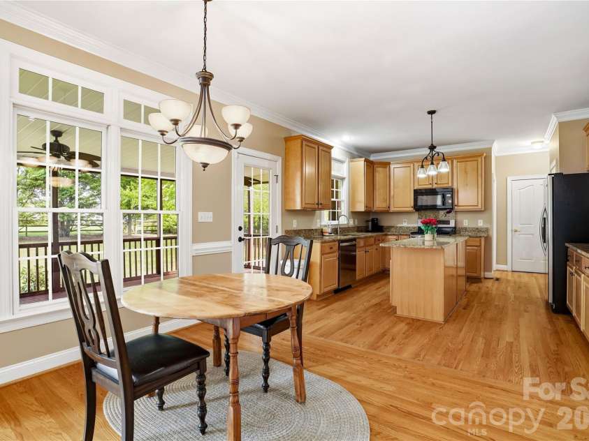 6123 Abergele Lane, Matthews, NC 28104.  MLS# CAR4361724, YatesRealty ID 11317. 