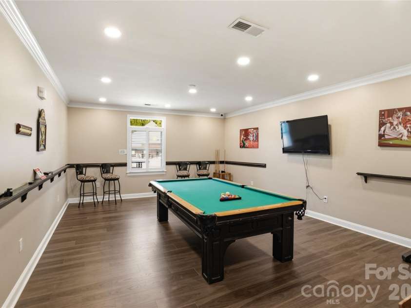 6123 Abergele Lane, Matthews, NC 28104.  MLS# CAR4361724, YatesRealty ID 11317. 